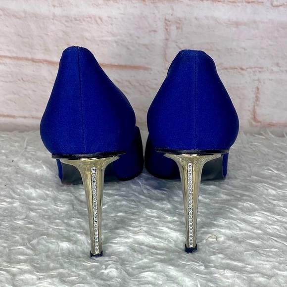 Stuart Weitzman pointed toe  heels size 10 - Picture 6 of 10